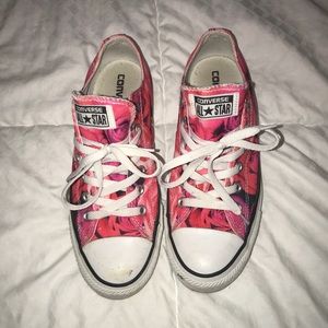 Rose Converse